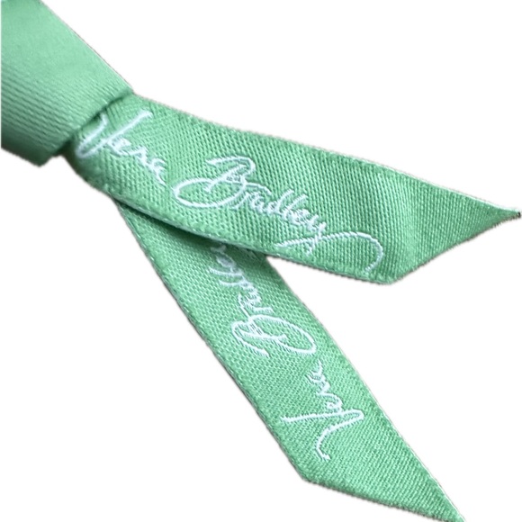 Vera Bradley crossbody purse. - Picture 4 of 11